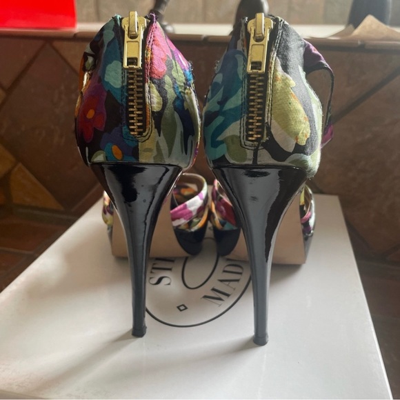 Steve Madden Haylow Floral Sandal Heels - Picture 5 of 6